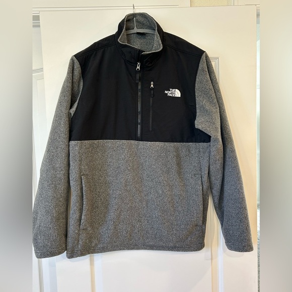 NWT The North Face Men's Sun Rise Quarter Zip Sweatshirt - Picture 3 of 13